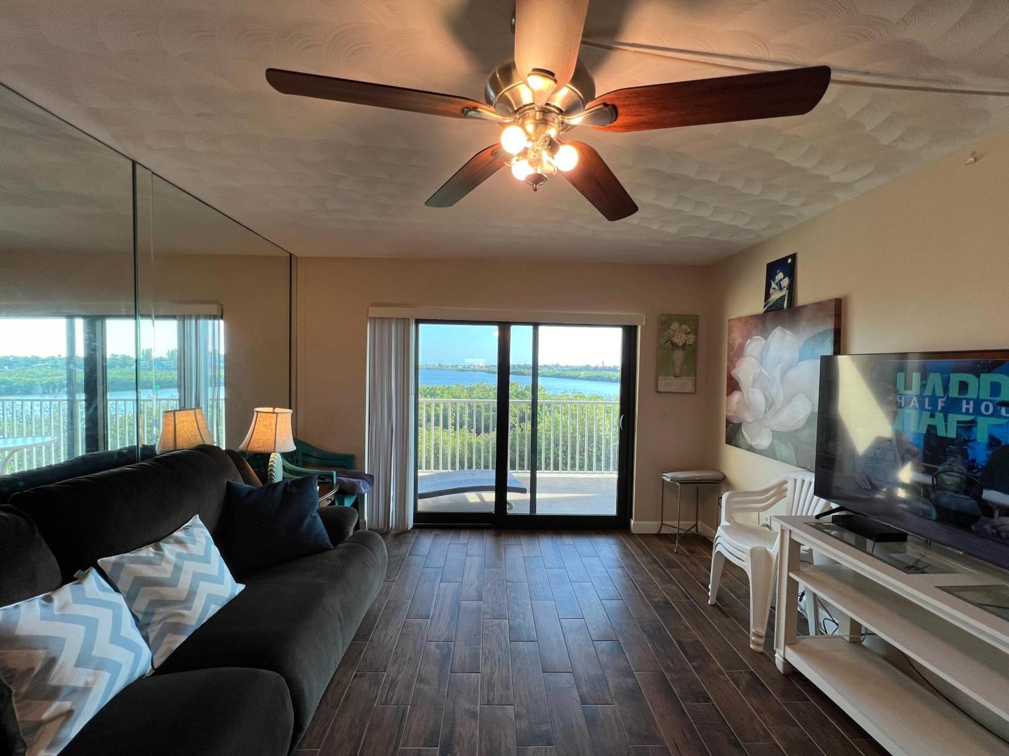 Bayshore Yatch Tennis Condo 2Br 3 Beds, Walking Distance To Beautiful Quite Beach Clearwater Beach Exterior foto